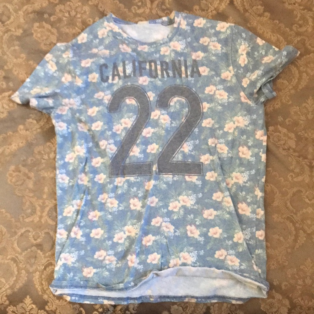 California 22 tee